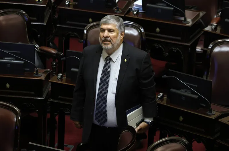 698e48d680baa_798_527!