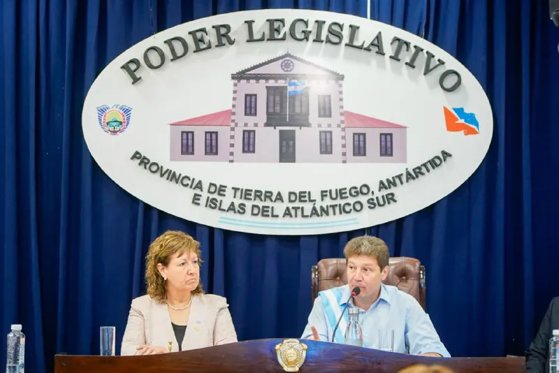 8cdc1ac3-b3ce-4d12-838b-8d068d1259f9