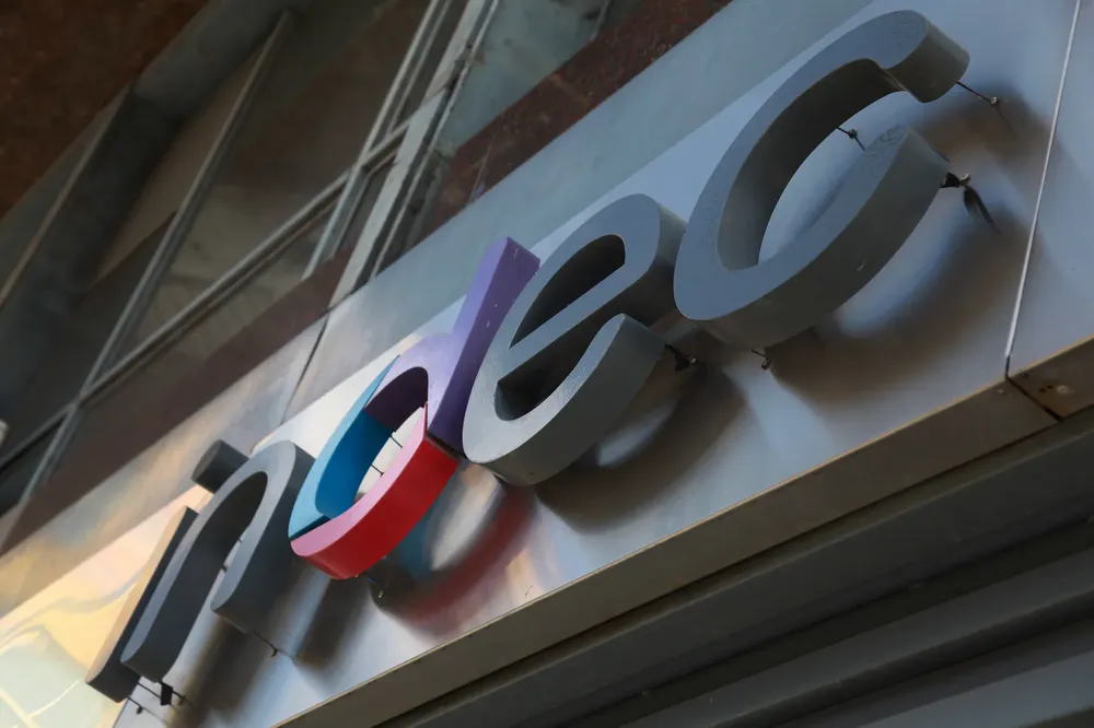 B6G3DVINGJHPRI2HLA6NYVI3FE