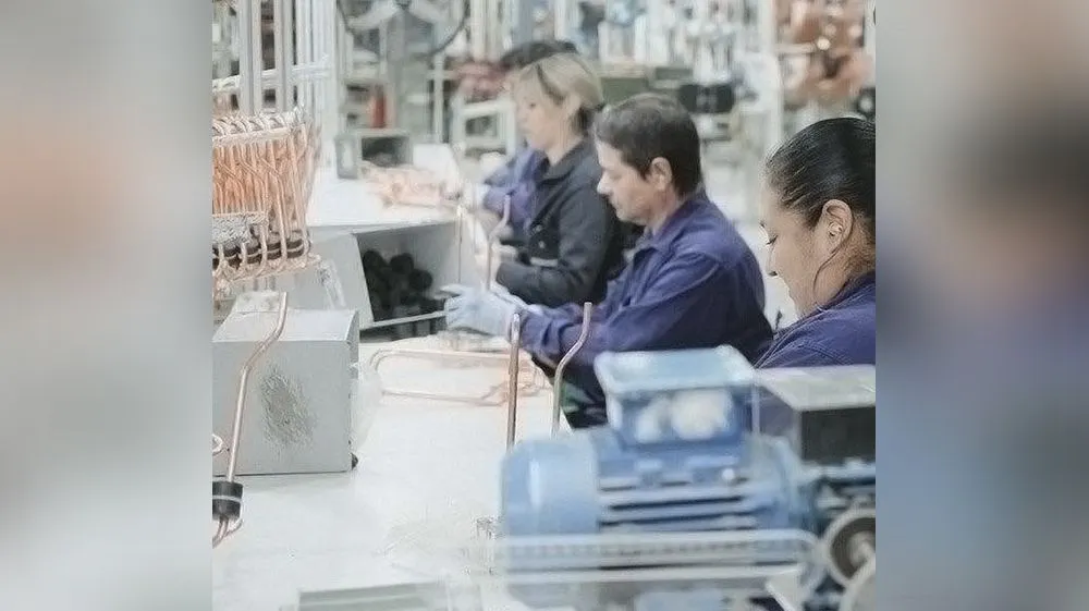 202510231135249e8c02d0722e5d6ab7240a3f6c4230d7