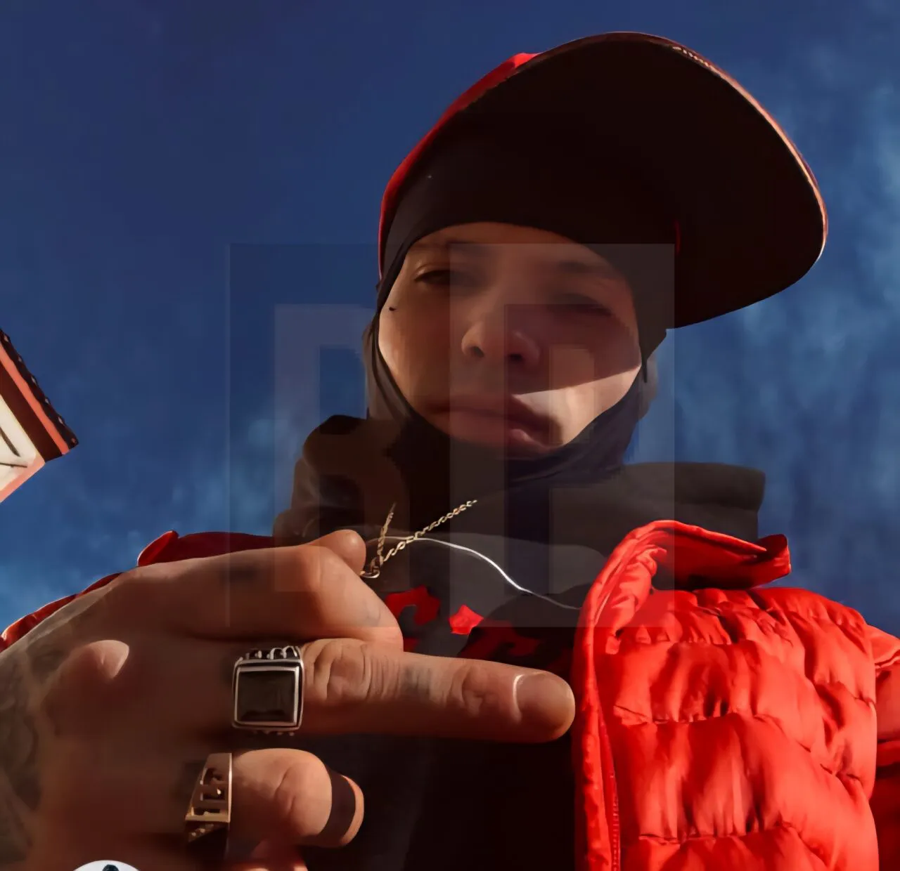 photo_1763644412002-1280x1240