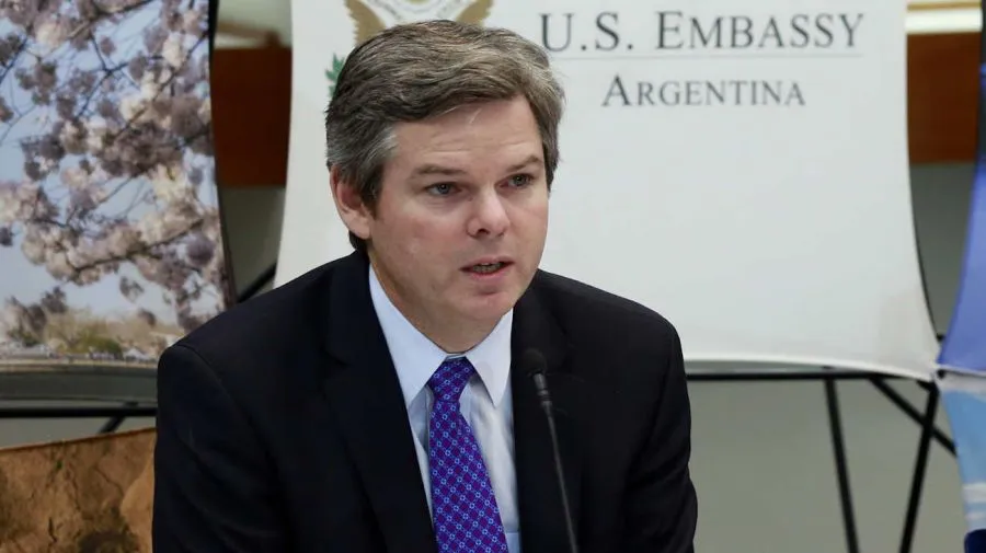 kevin-sullivan-representante-de-la-oficina-de-asuntos-del-hemisferio-occidental-de-estados-unidos-20240119-1741053