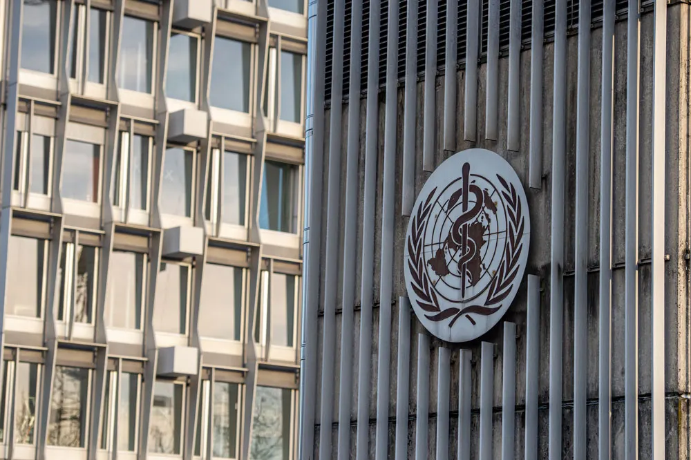 02-GettyImages-2194880392