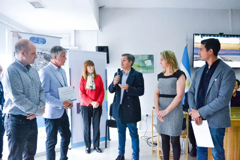 ffcf2d99-6cf5-46df-aa9b-0c3fb34ccb6b