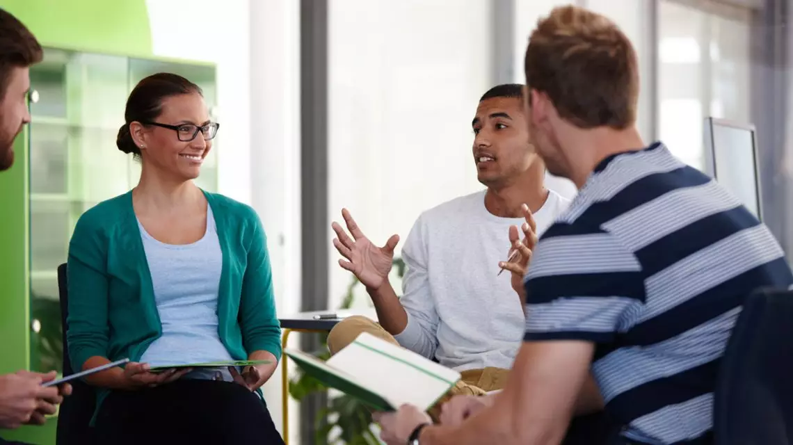 Focus-group-para-mejorar-dinamicas-en-la-empresa-1140x640