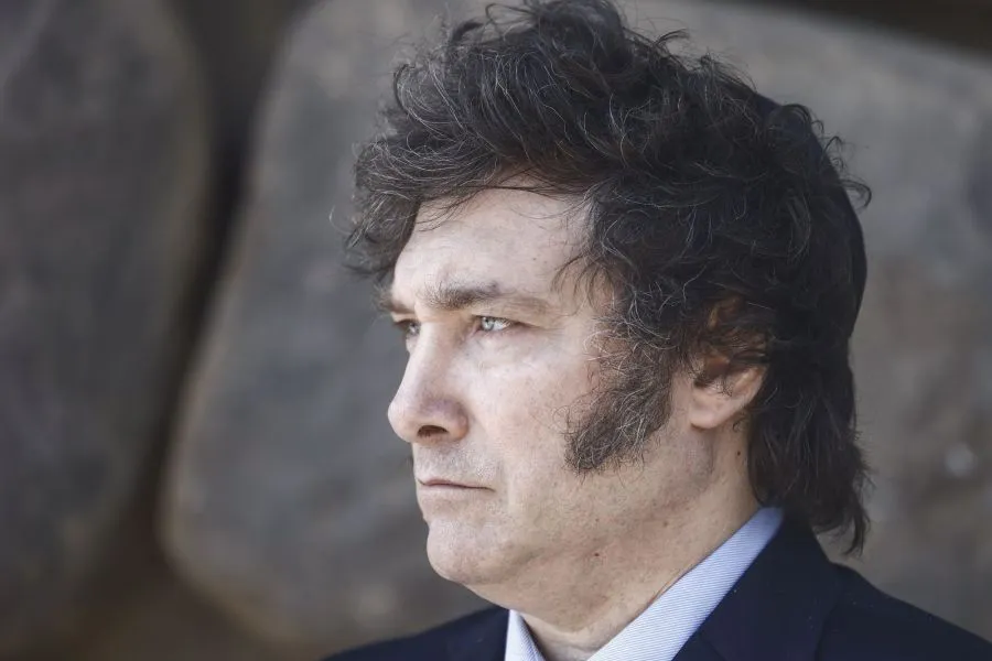 BC-milei-aun-con-vida-pero-ante-cuenta-regresiva-mercado-sin-bozal-HE