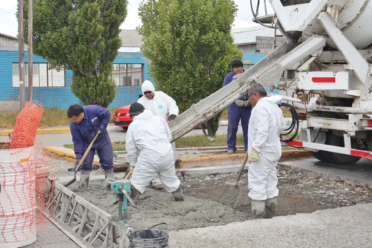 photo_5087140281534057585_y