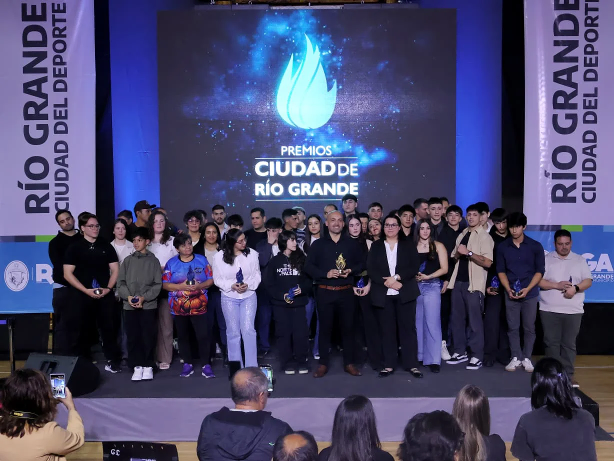 photo_5098141290506947697_y