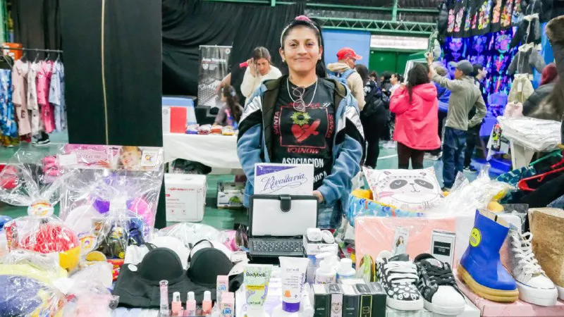 e1c96129-b098-45cc-9607-08a483f28525