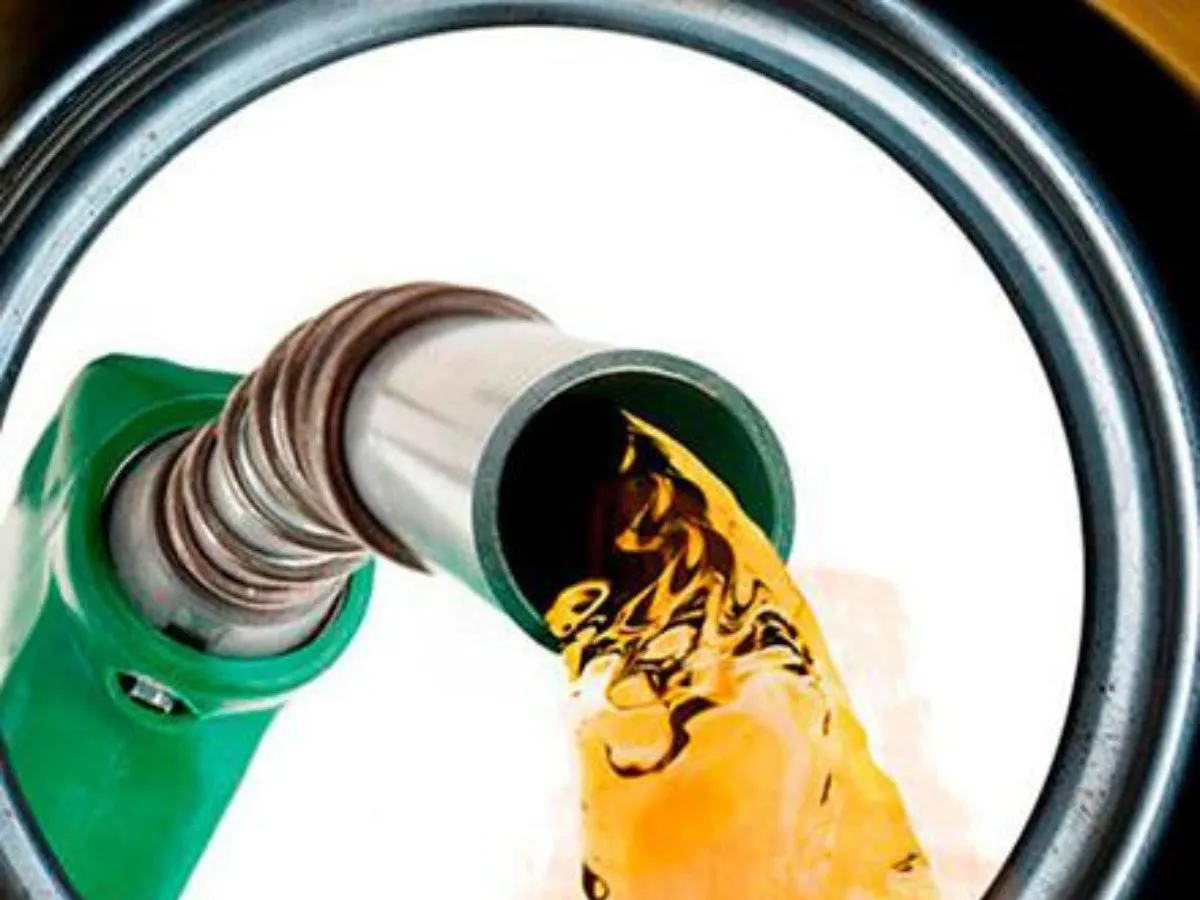 combustible_nafta_hoe_crop1586881545603