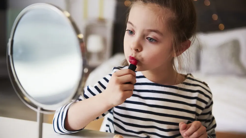 nina-maquillaje
