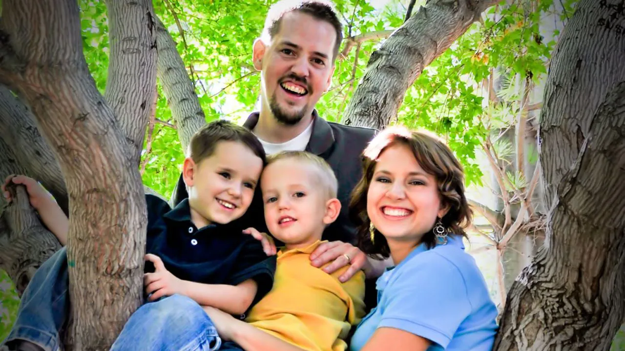 120205100237-josh-susan-powell