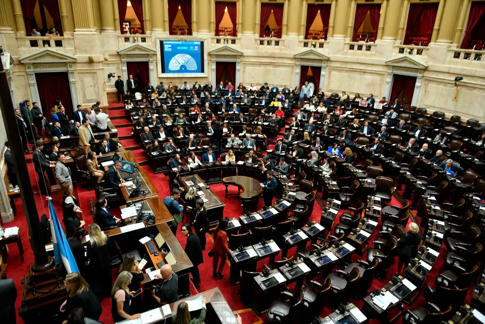 MYYGIYRVGAZDIOLDMQ3TOMZVMI